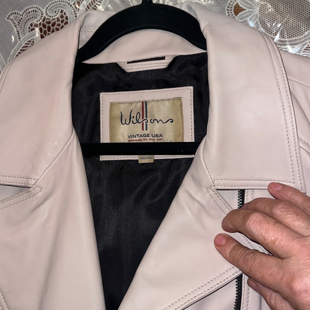 Vintage Women's Light Pink Leather Jacket - Picture 2 of 6